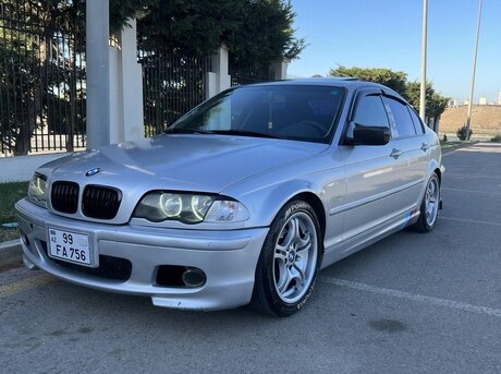 BMW 318 2001