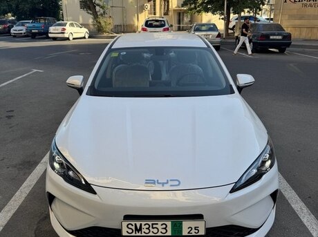 BYD Seal 05