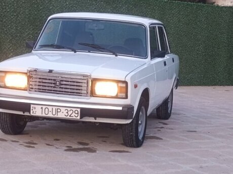 LADA (VAZ) 2107 1985