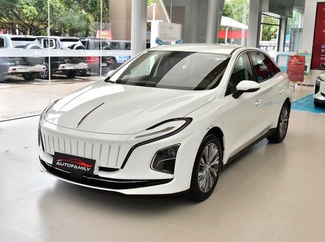 Hongqi E-QM5
