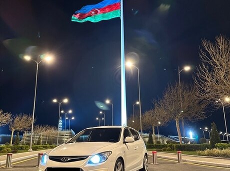 Hyundai i30 2011