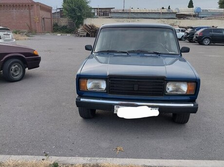 LADA (VAZ) 2107 2001