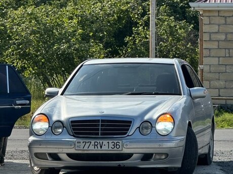 Mercedes E 220 d 1999