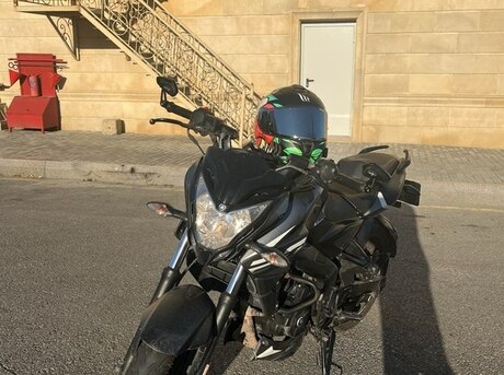 Bajaj Pulsar NS 200 2023