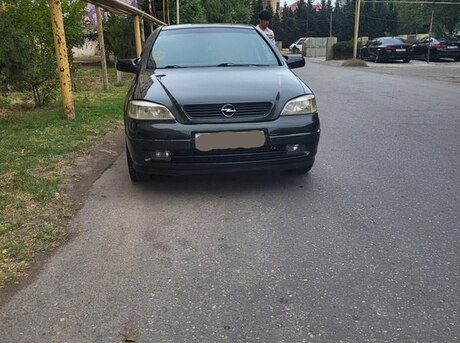 Opel Astra 2001