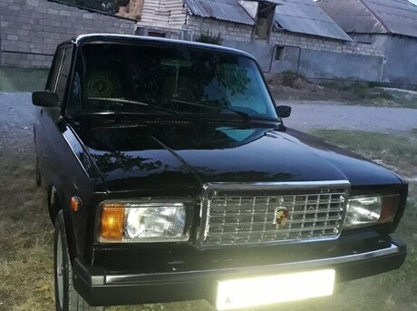 LADA (VAZ) 2107 1999