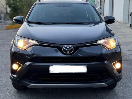 Toyota RAV4 2018
