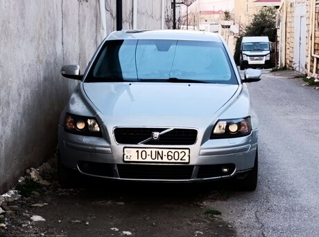Volvo  2005