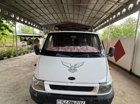 Ford Transit 2000