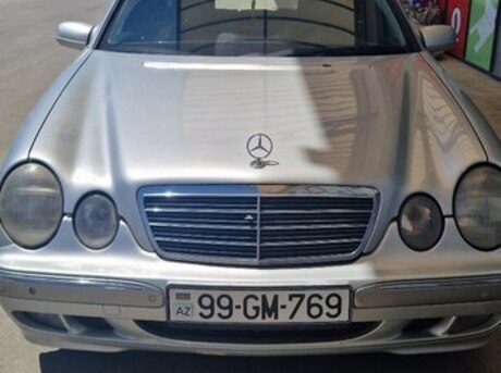 Mercedes E 270 2001