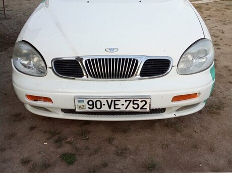 Daewoo Leganza 1998