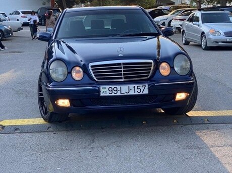 Mercedes E 220 d 2000