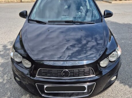 Chevrolet Sonic 2012