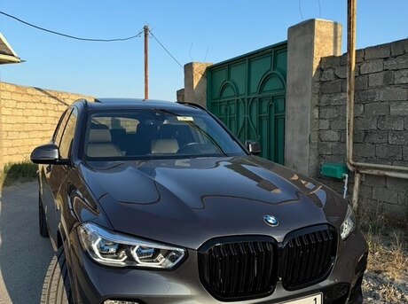 BMW X5 2019