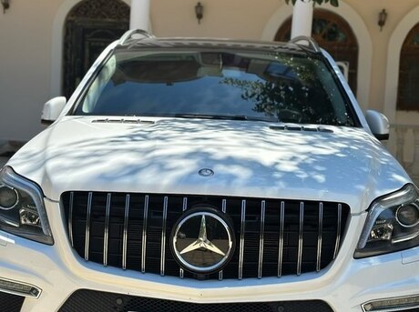 Mercedes GL 500 4MATIC 2015