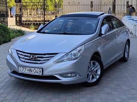 Hyundai Sonata 2011