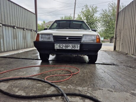 LADA (VAZ) 2108 1992