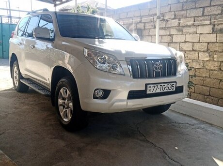 Toyota Land Cruiser Prado 2012