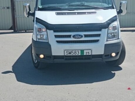 Ford Transit 2010