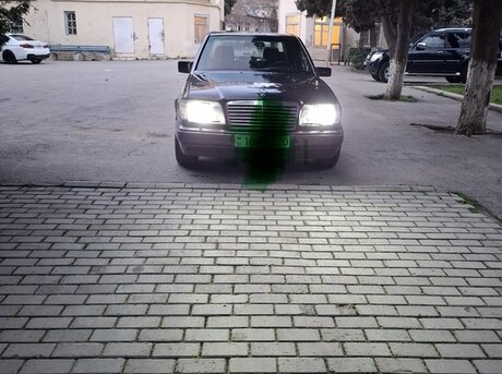 Mercedes E 220 1995