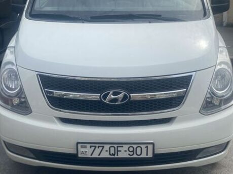 Hyundai H-1 2011