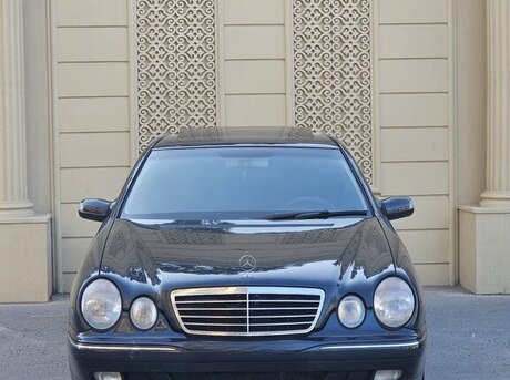 Mercedes E 220 d 2000