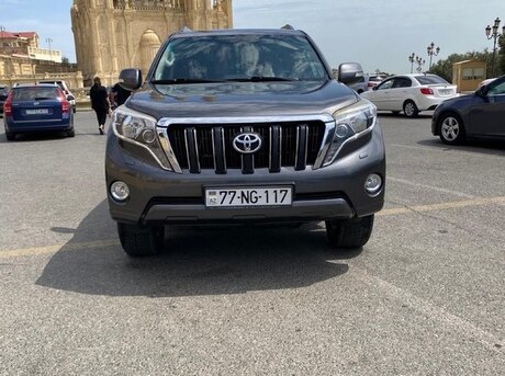 Toyota Land Cruiser Prado 2014