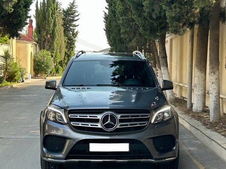 Mercedes GLS 450 4MATIC