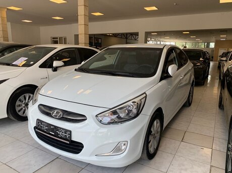 Hyundai Accent