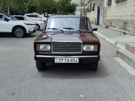 LADA (VAZ) 2107 2005