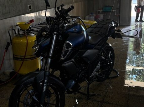 Yamaha FZ-S FI Deluxe 2021