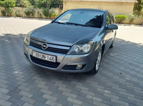 Opel Astra 2005