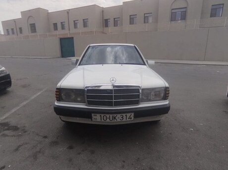 Mercedes 190