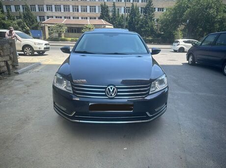 Volkswagen Passat 2011