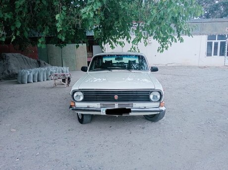 GAZ 24 1989