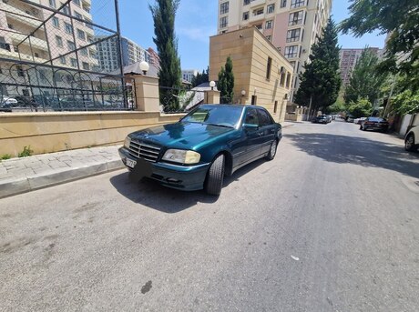 Mercedes C 230 1997
