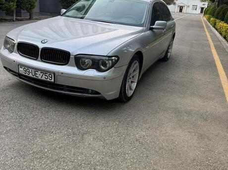 BMW 745
