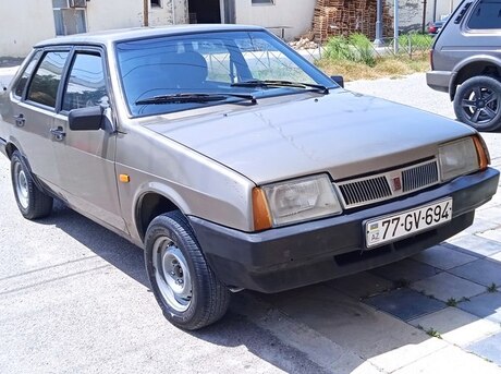 LADA (VAZ) 21099