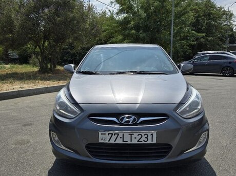 Hyundai Accent