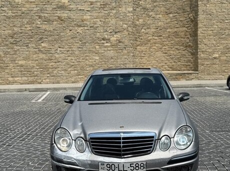 Mercedes E 270 2003