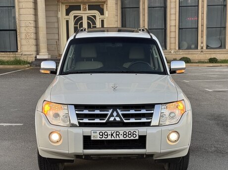 Mitsubishi Pajero 2008