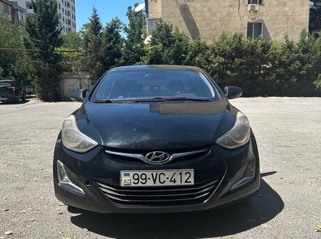 Hyundai Elantra