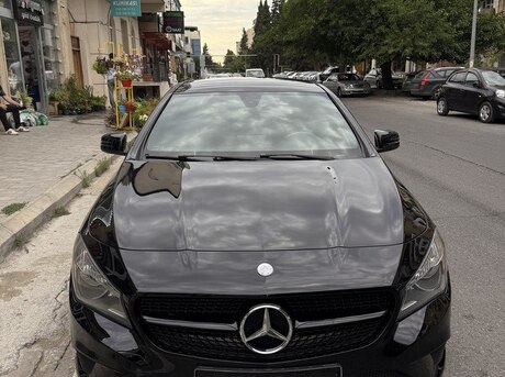 Mercedes CLA 250 2016