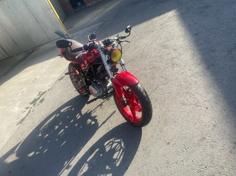 Megelli 250R