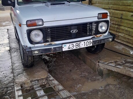 LADA (VAZ) Niva