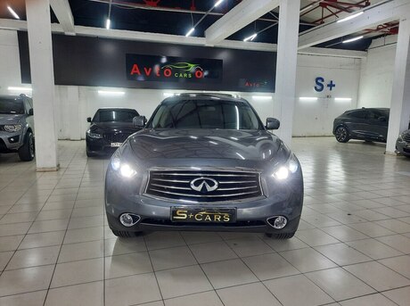 Infiniti QX70