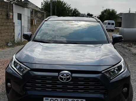 Toyota RAV4 2019