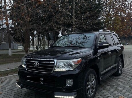 Toyota Land Cruiser 2010