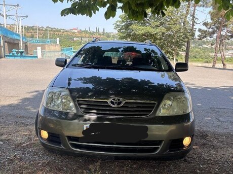 Toyota Corolla 2005