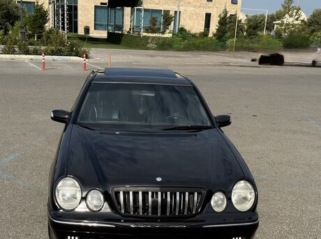 Mercedes E 320 2001